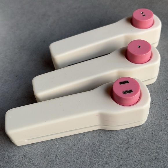 🦄 Fun set of 3 hole punchers for crafters! - Picture 3 of 5